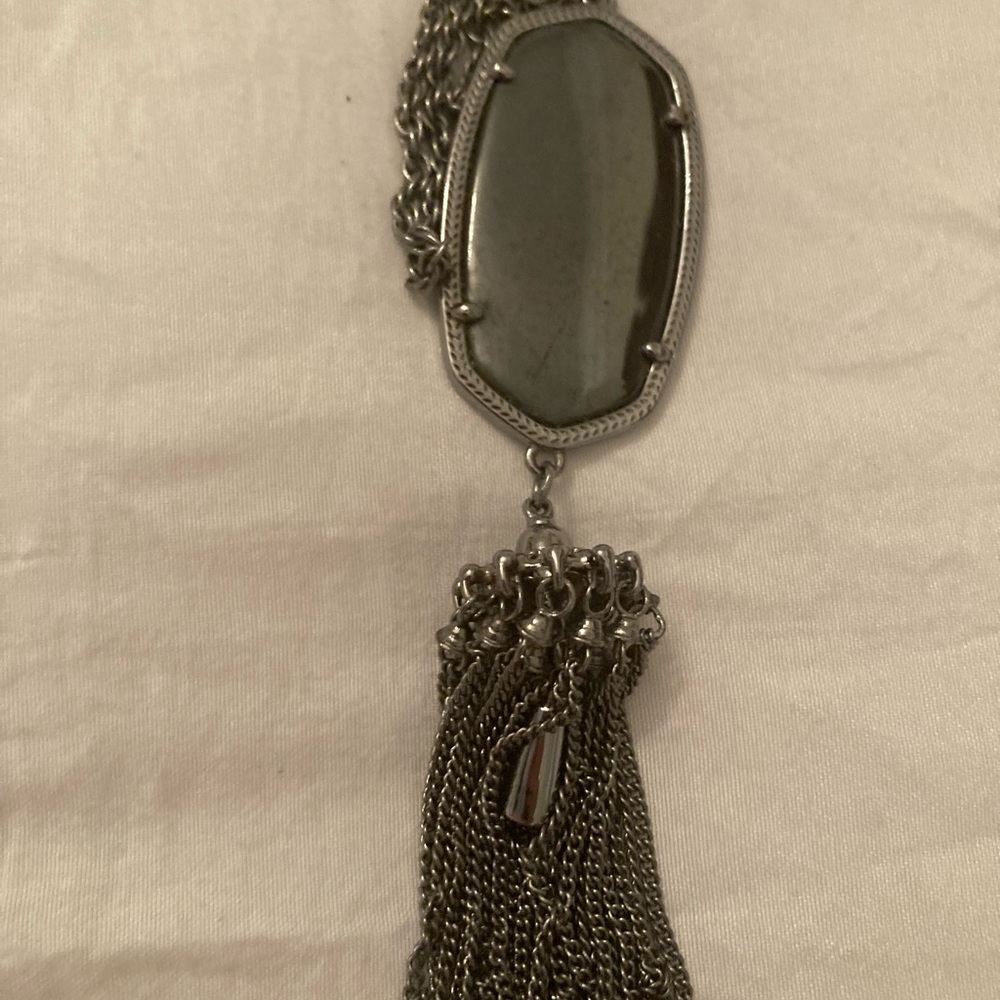 Kendra Scott pendant necklace.